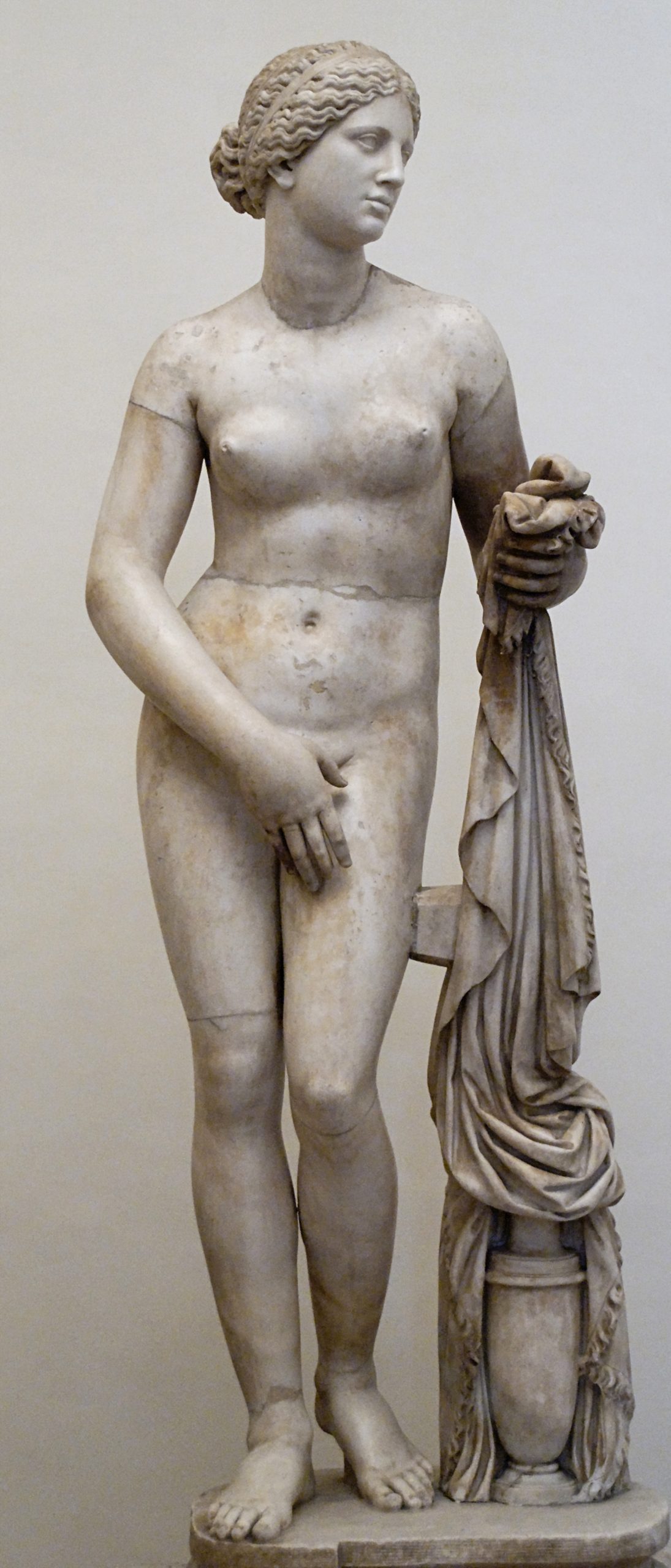 ancient greek gods statues
